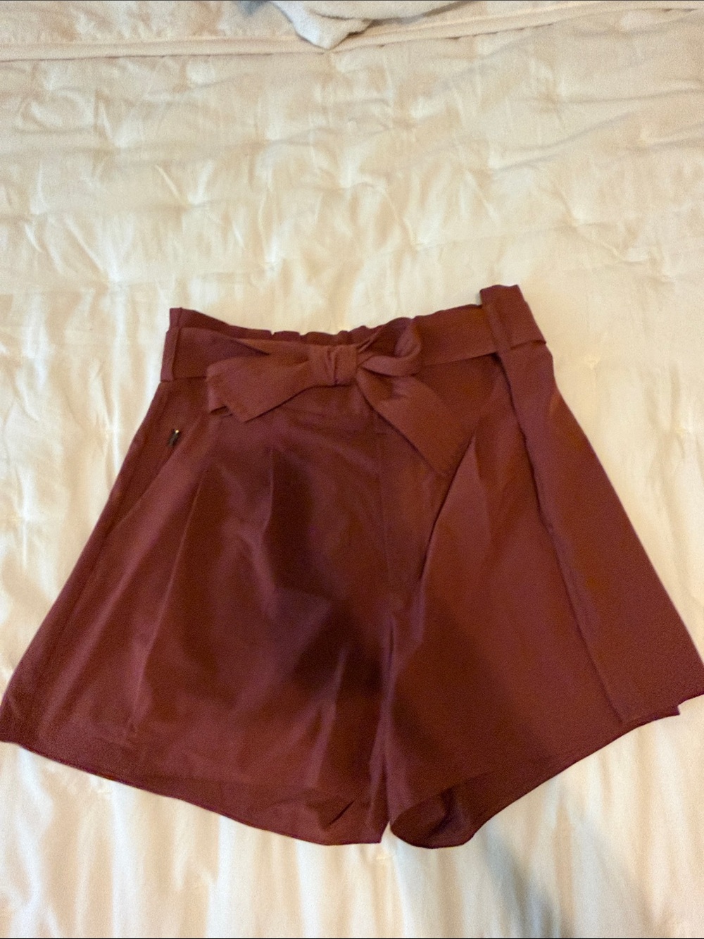 Athleta High-Waist Paperbag Tie Belt Shorts — Burgundy
